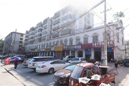 高级中学二院附近2室好楼层49.9万